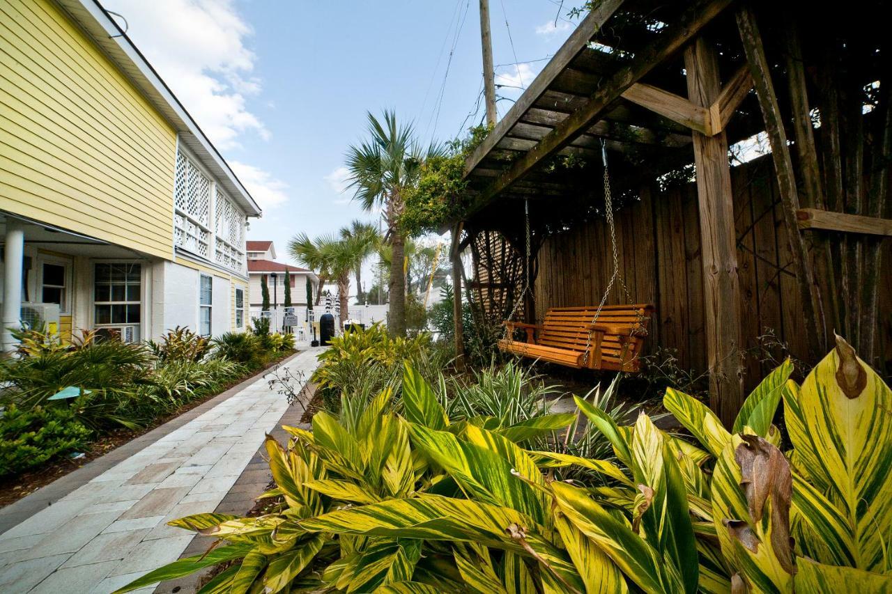 Georgianne Inn&Suites Tybee Island Exterior foto