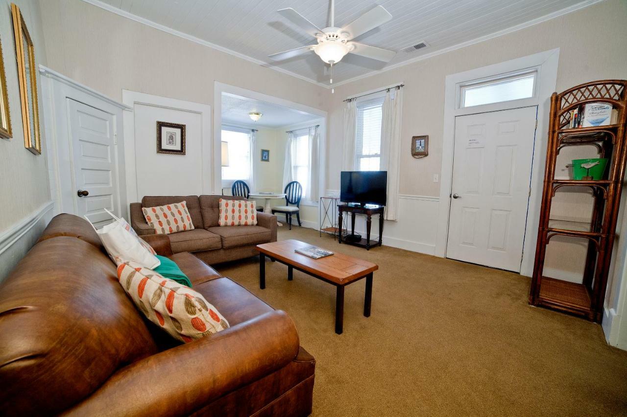 Georgianne Inn&Suites Tybee Island Exterior foto